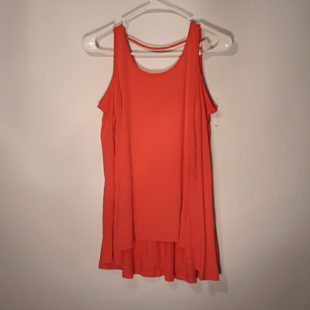cold shoulder top